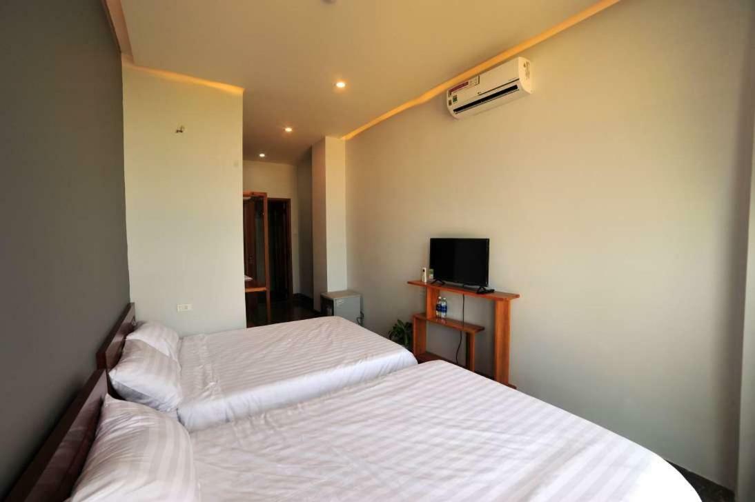 Ayaru Hotel 투이호아 외부 사진