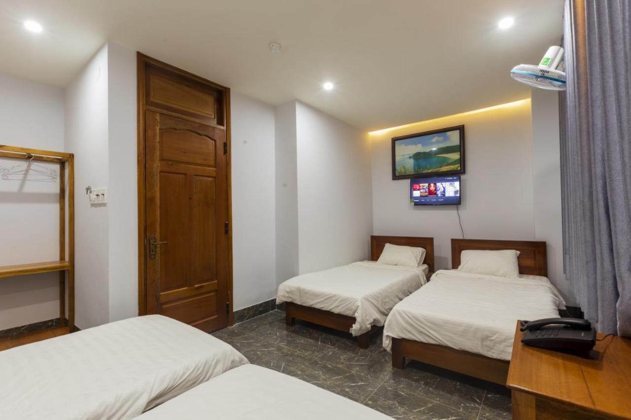 Ayaru Hotel 투이호아 외부 사진